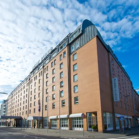 The Q Quadro Отель 4*
