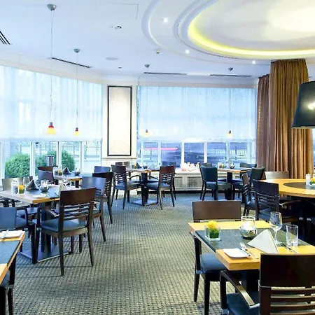 The Q - Quadro Hotel