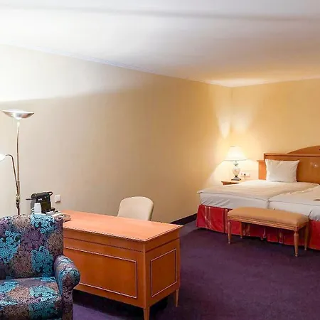 The Q - Quadro Hotel 4*