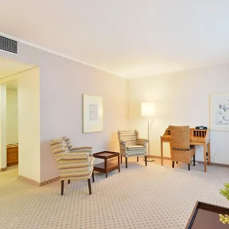 Hotel The Q - Quadro