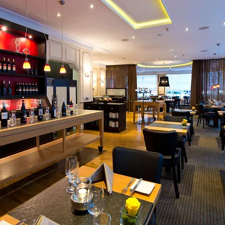 The Q - Quadro 4* Καρλσρούη