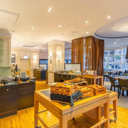 The Q - Quadro Ξενοδοχείο 4*