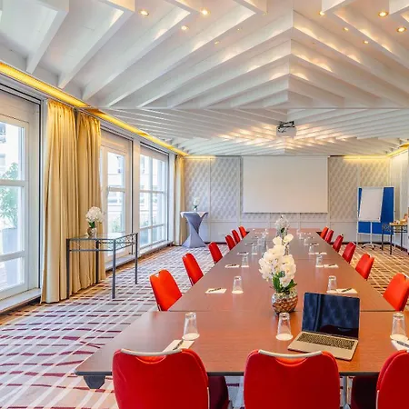 Ξενοδοχείο The Q - Quadro Καρλσρούη