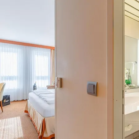 Hotel The Q - Quadro