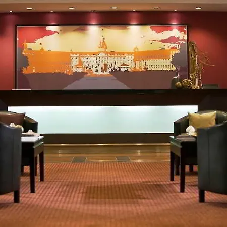 The Q - Quadro Hotel