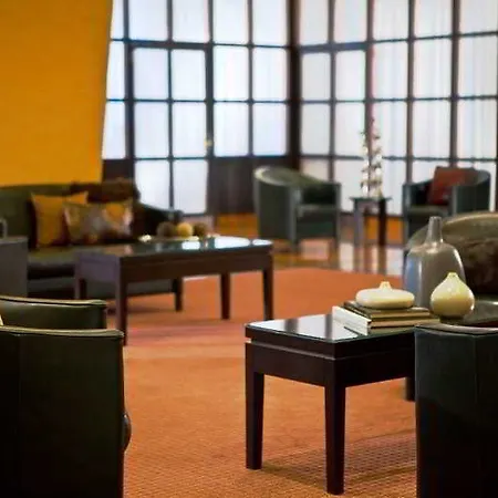 Hotel The Q - Quadro 4*