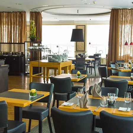Hotel The Q - Quadro 4*
