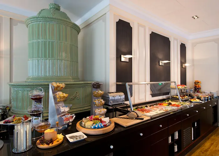 Ξενοδοχείο The Q - Quadro 4*